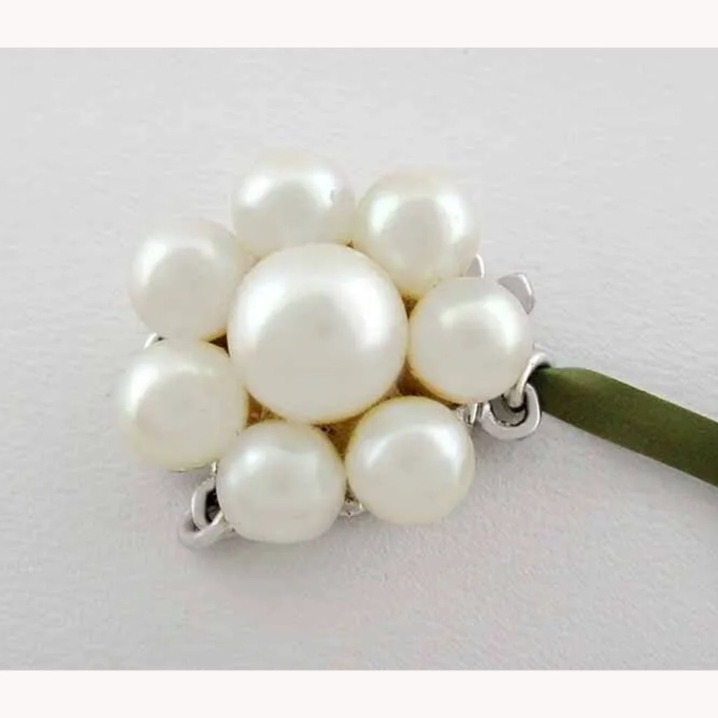 Genuine White Pearls Insert Box Lock 14k Yellow Gold